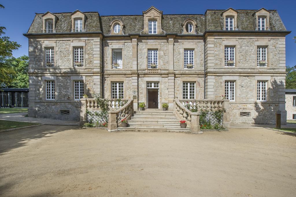 Domaine De Barres Hotel Langogne Exterior photo
